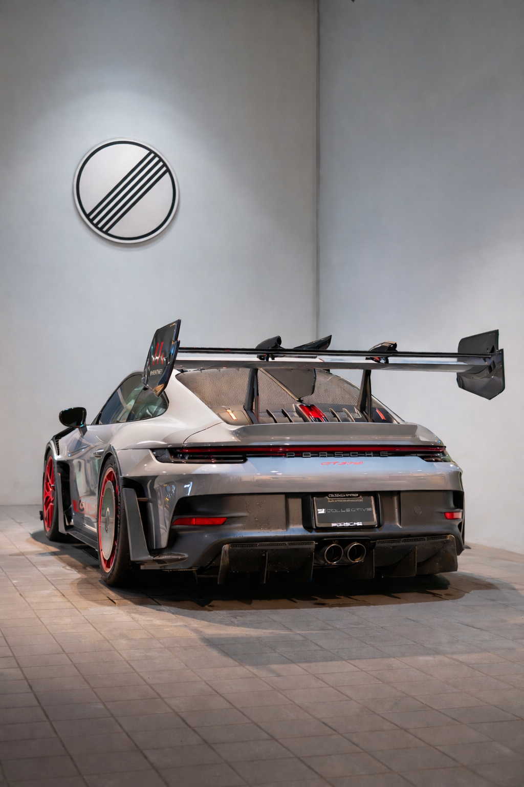 German Autobahn End Restrictions - 'No Speed Limit' Sign